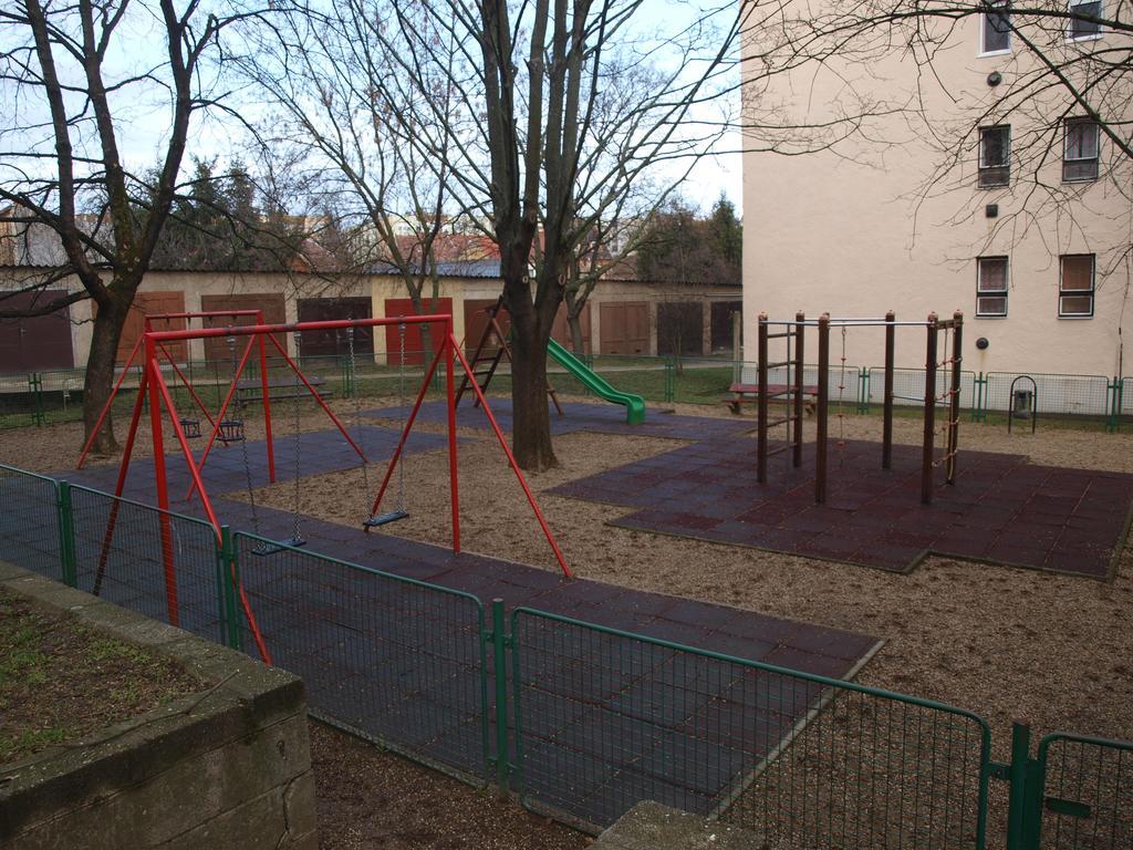 Evi Apartman Eger Exterior photo